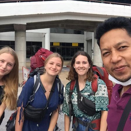 You In House Urt Surathani Airport Surat Thani Exterior foto