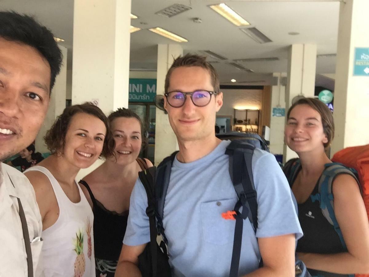 You In House Urt Surathani Airport Surat Thani Exterior foto